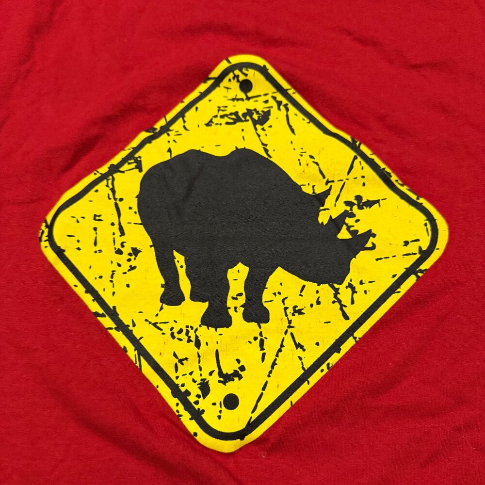 Red All Cotton Zulani Designs Yield Sign Rhino African Kwanzaa theme T-shirt, XL